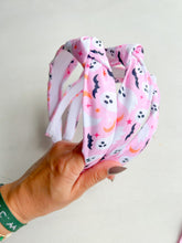 Load image into Gallery viewer, Pink Ghosts Headband
