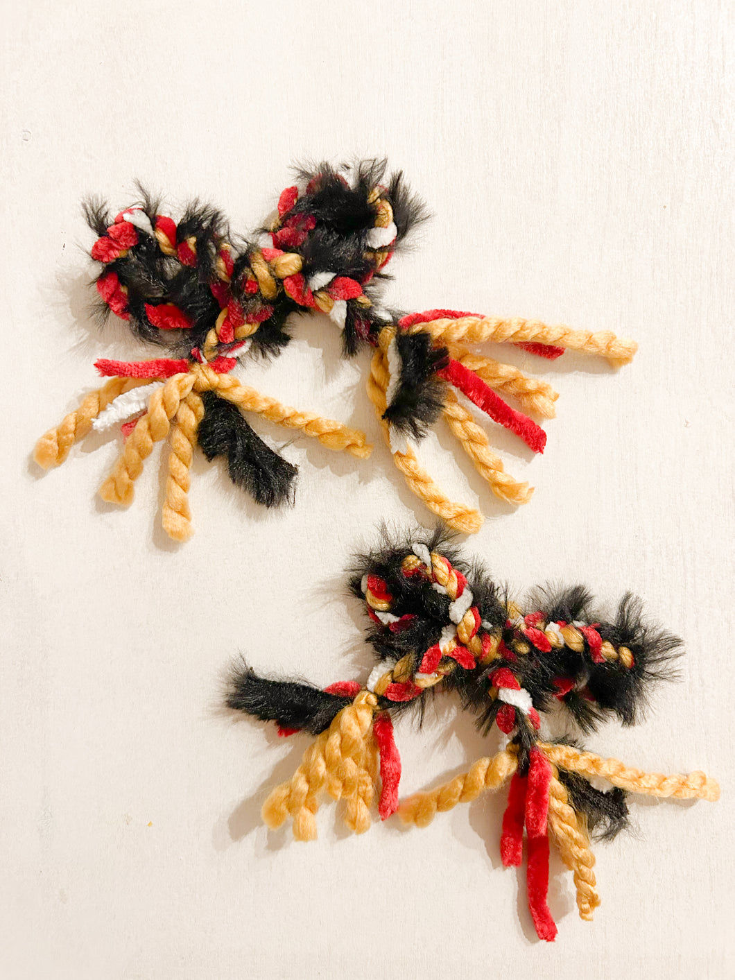 KC Chiefs yarn bows