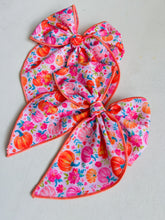 Load image into Gallery viewer, Pink Pumpkin Patch Isabella Bow
