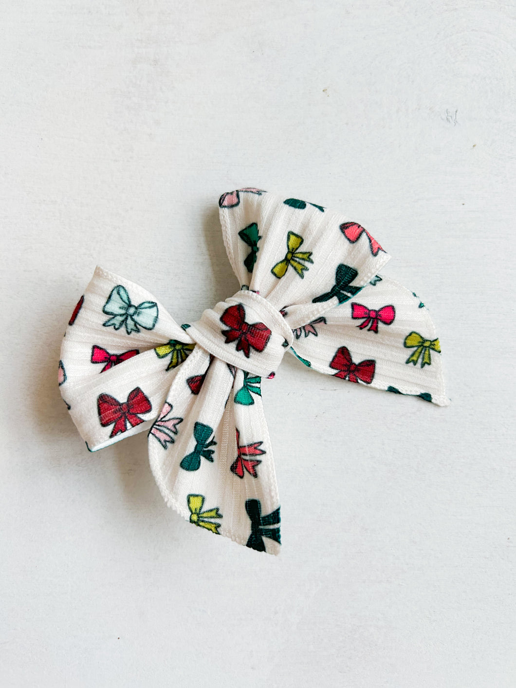 Holiday Bows in Neutral Bow