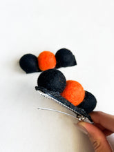 Load image into Gallery viewer, Halloween Pom Pom Clip
