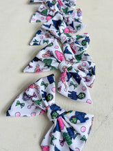Load image into Gallery viewer, Wicked Ruth Bow
