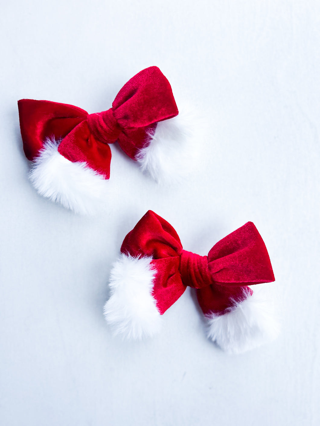 Red Santa Bow