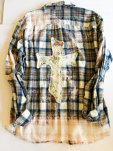 Load image into Gallery viewer, Quilt Cross Adult XL Flannel
