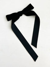 Load image into Gallery viewer, Black Velvet Long Tail Bow
