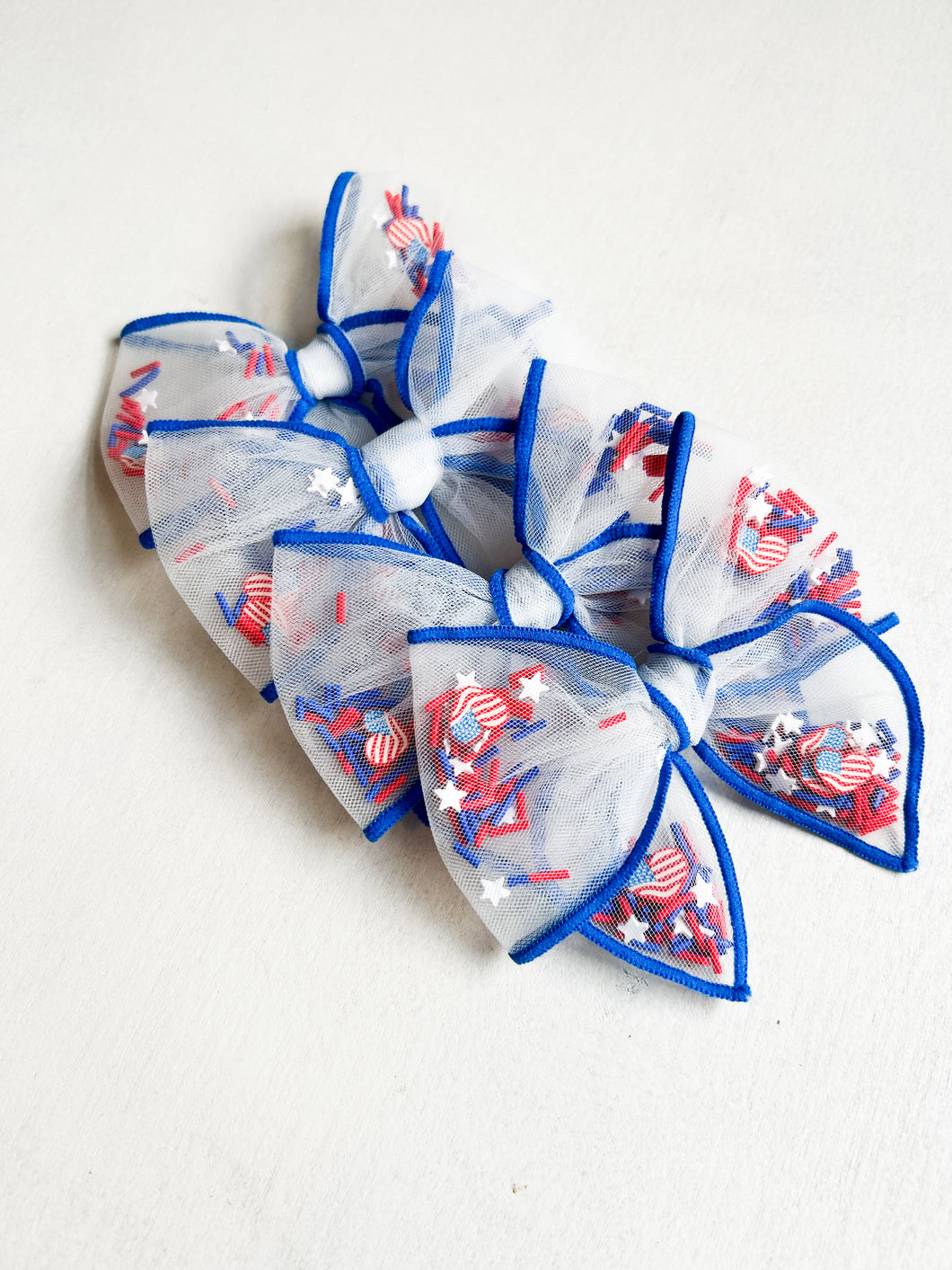 American Flag Shaker Bow