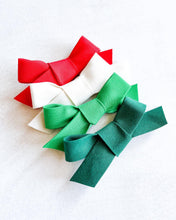 Load image into Gallery viewer, Merry Set Large Tape Bows

