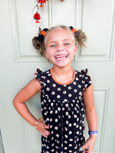 Load image into Gallery viewer, Halloween Pom Pom Clip

