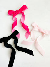 Load image into Gallery viewer, Black Velvet Long Tail Bow
