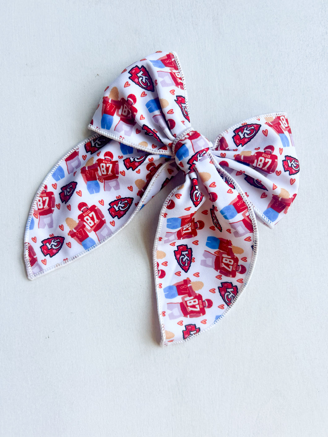 T swift + T Kelce Isabella Bow