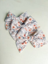 Load image into Gallery viewer, Boho Ghost Ruth Bow
